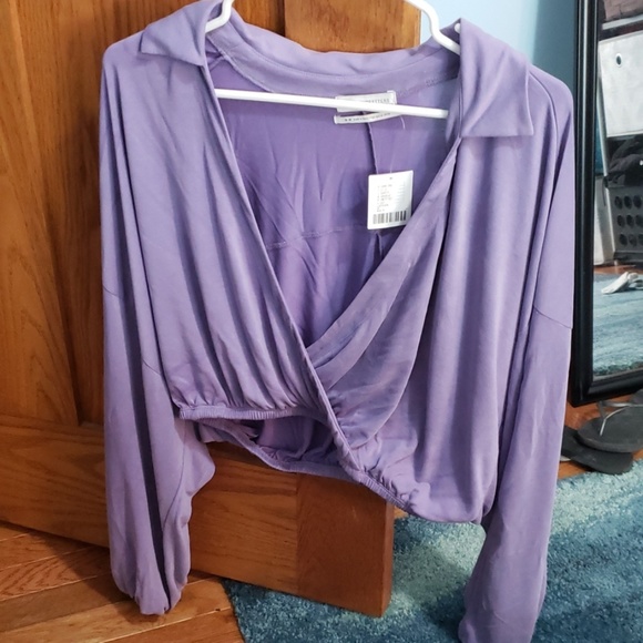 Urban Outfitters Lavendar Crop Top - Picture 1 of 3